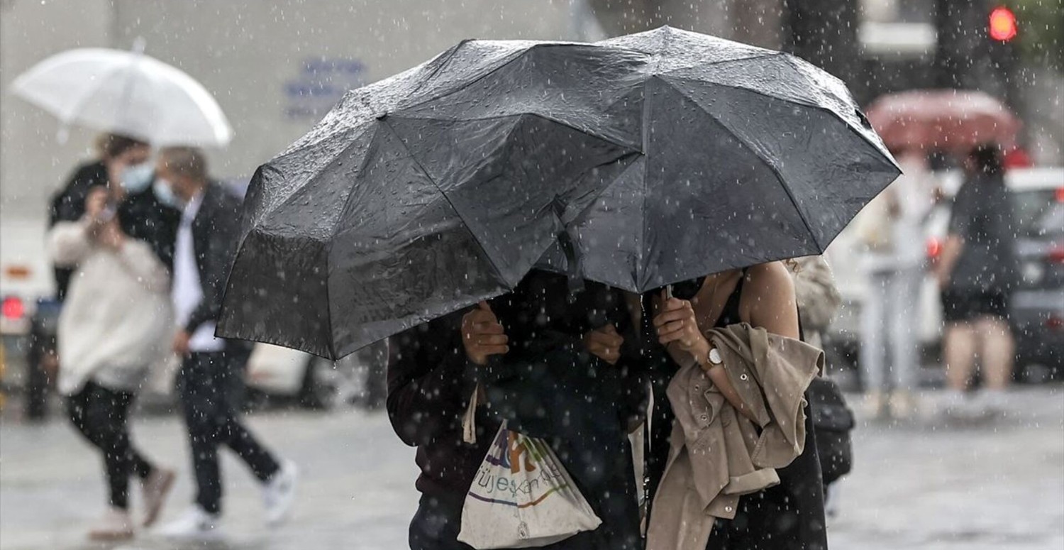İstanbul'un tüm ilçeleri aynı anda etkilenecek! Beklenenden daha sert geliyor