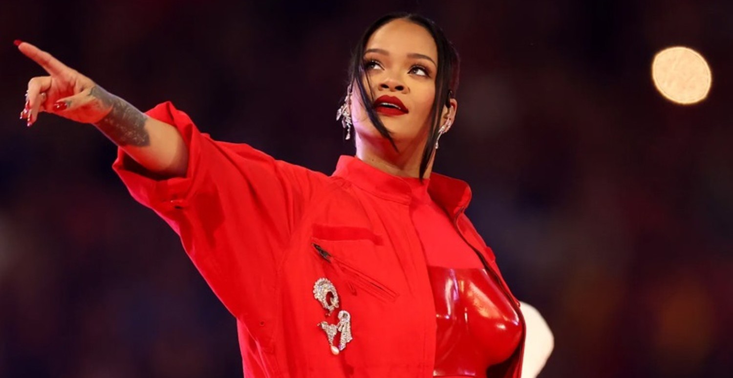 Rihanna Türkiye'ye geliyor! Heyecanlandıran tarih verildi