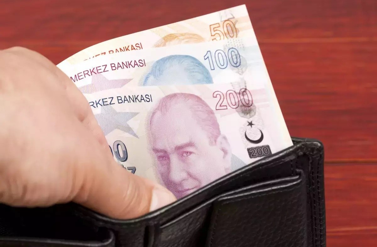 Akbank’ta emeklilere piyango! 7500 TL ek ödeme yapıyor