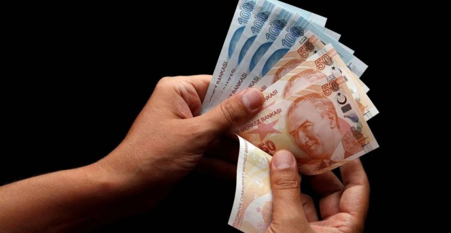 Emeklilere bayram öncesi kıyak geçildi! O tarihlerde hesaplara yatırılacak