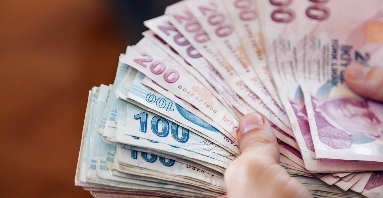 Finansbank emeklilere ek ödeme yapacak! 16.200 TL’nizi ATM’den çekebilirsiniz