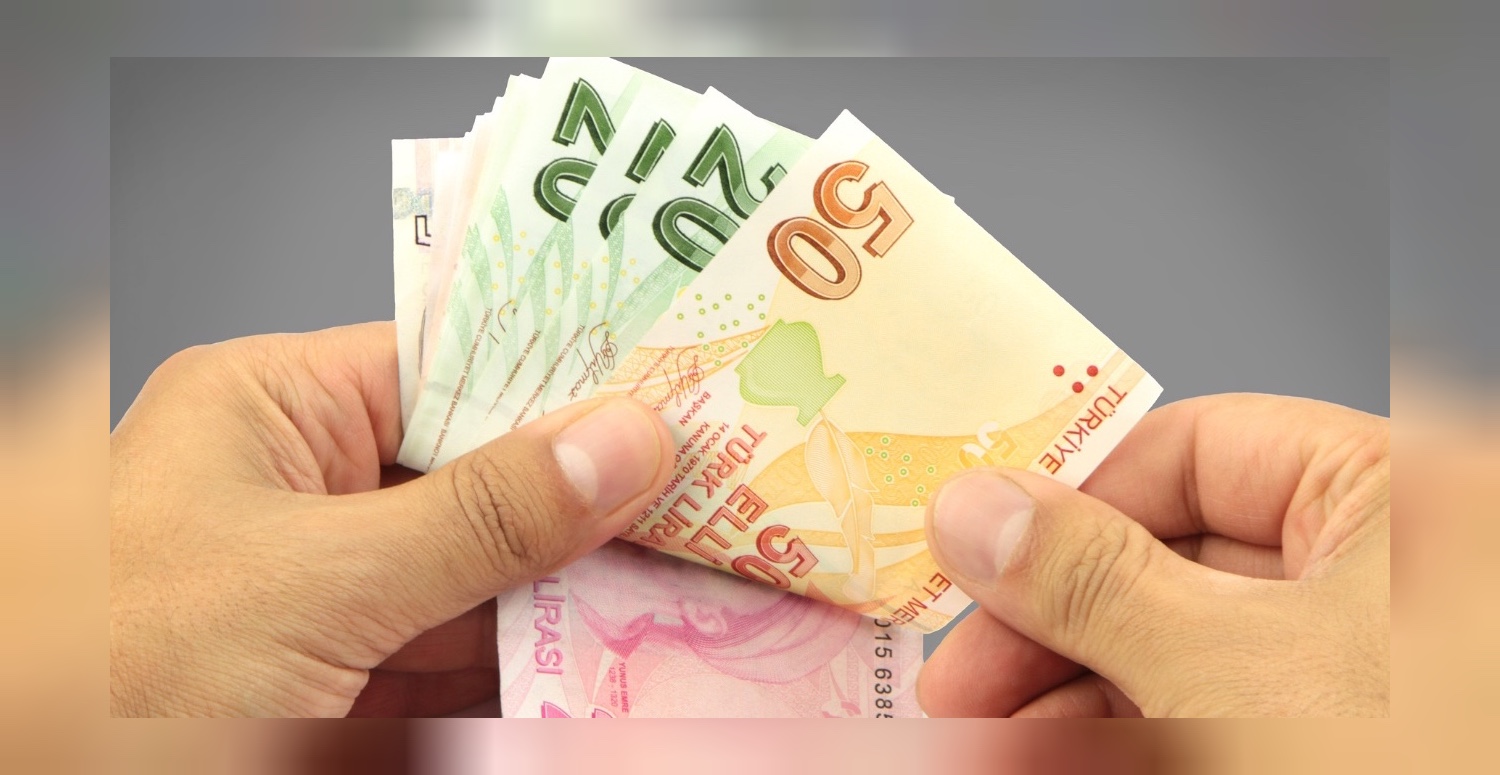 Meclis gece yarısı onay mührünü bastı! Emekliye 10.000 TL ek ödeme müjdesi!