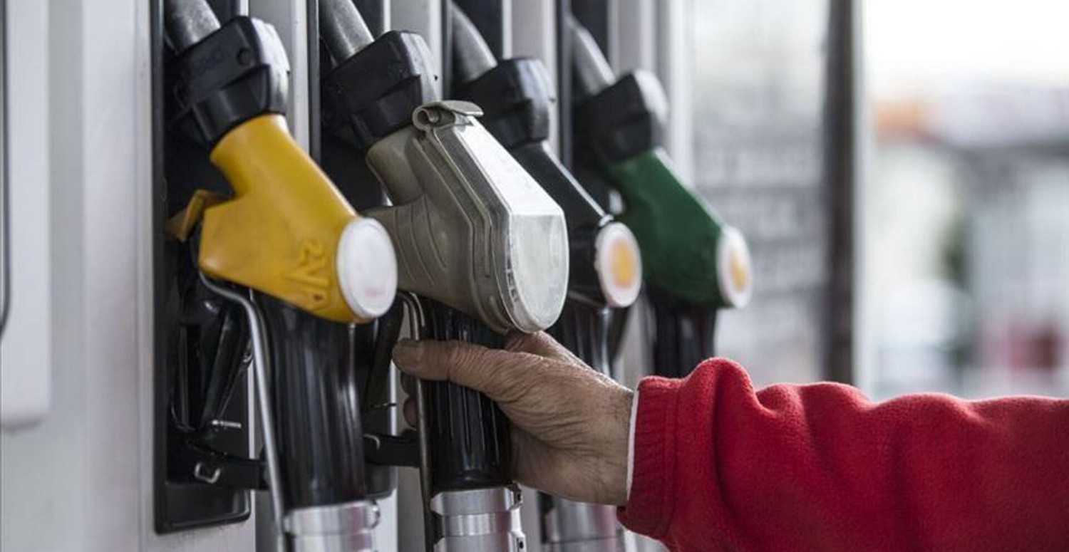 Akaryakıt fiyatlarında ibre tersine döndü! Benzin, motorin, LPG'ye okkalı zam: İşte güncel akaryakıt fiyatları