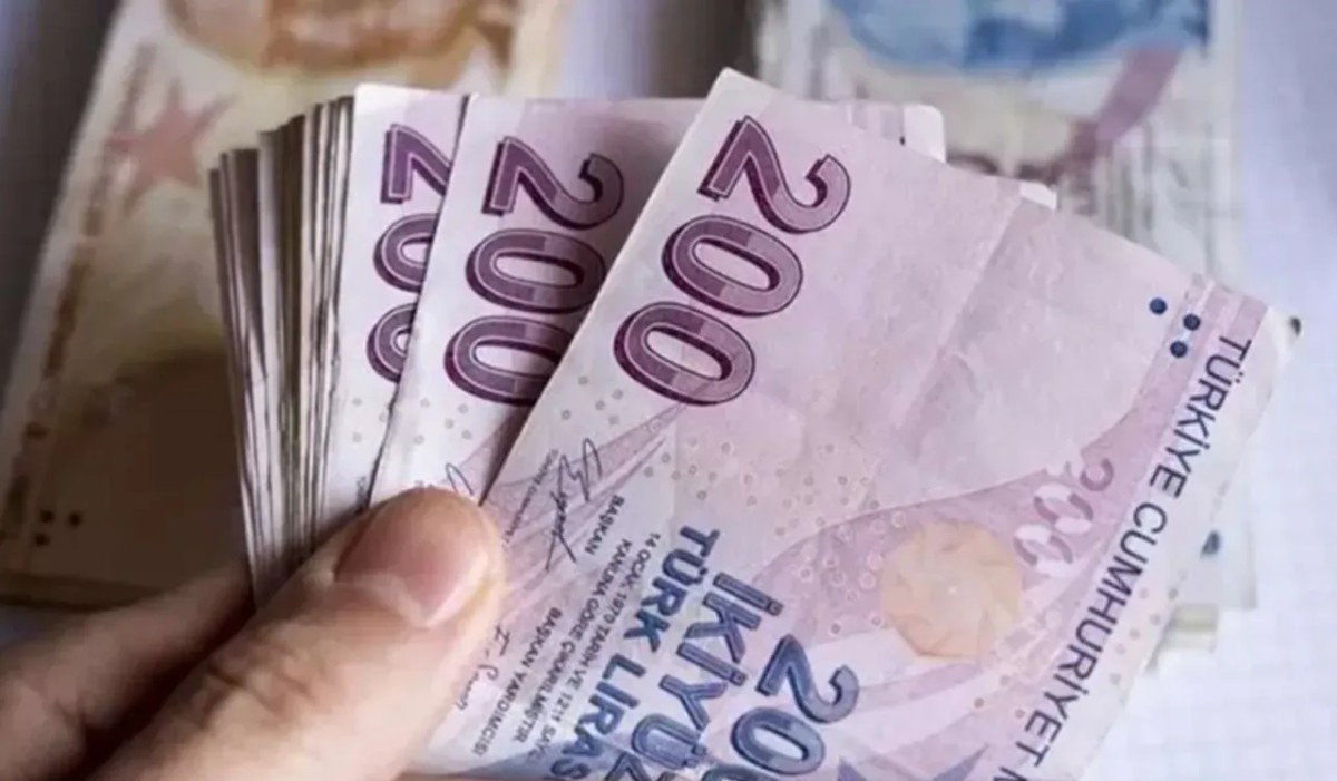 Asgari ücrete sürpriz zam ayyuka çıktı