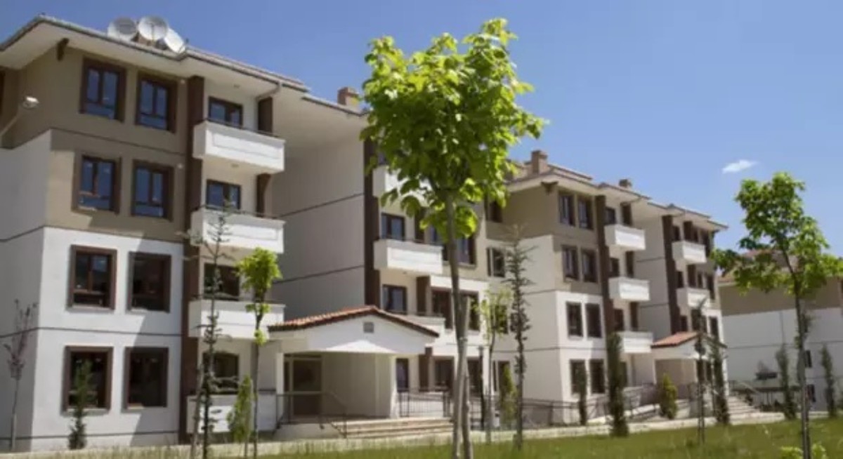 Emekliye, asgari ücretliye, dar gelirliye TOKİ konut müjdesi