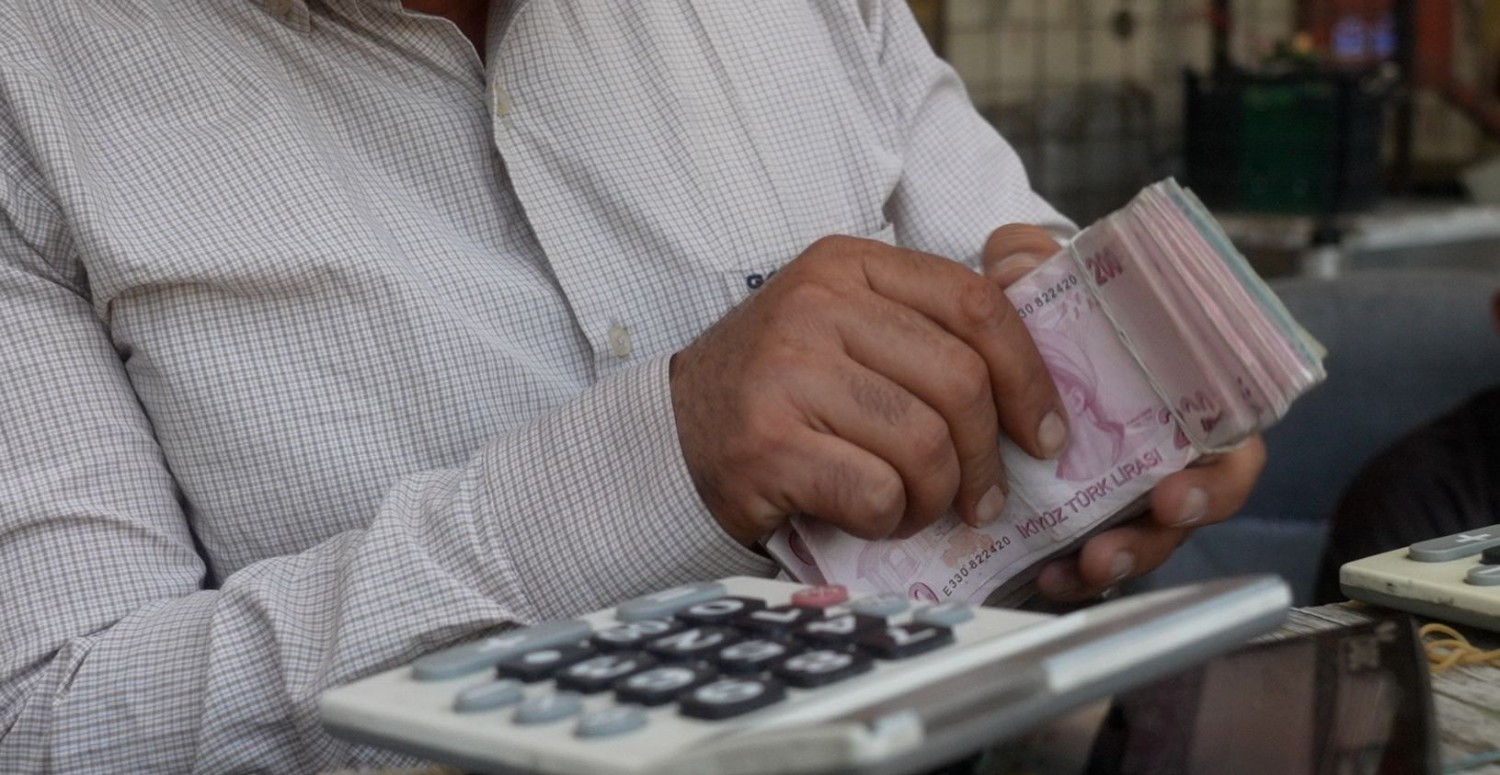 Emekliye son dakika maaş golü! Milyonlarca emekli duyunca kahrolacak