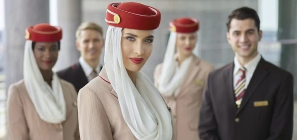 Emirates kabin memuru alımı yapıyor