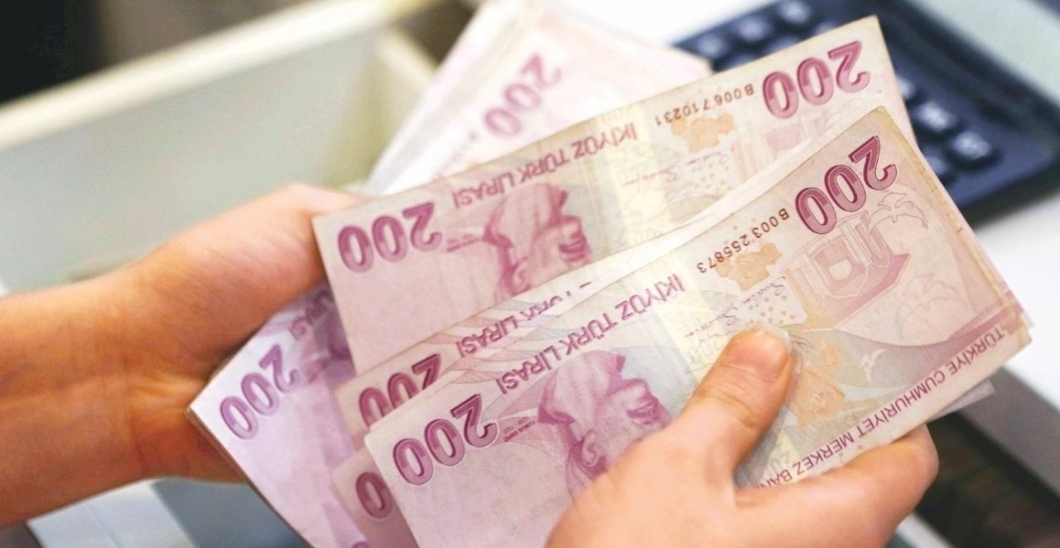 Garanti Bankası 18 yaş üzerine başvuruları açtı! Koşulsuz şartsız 30.000 TL acil kredi verecek