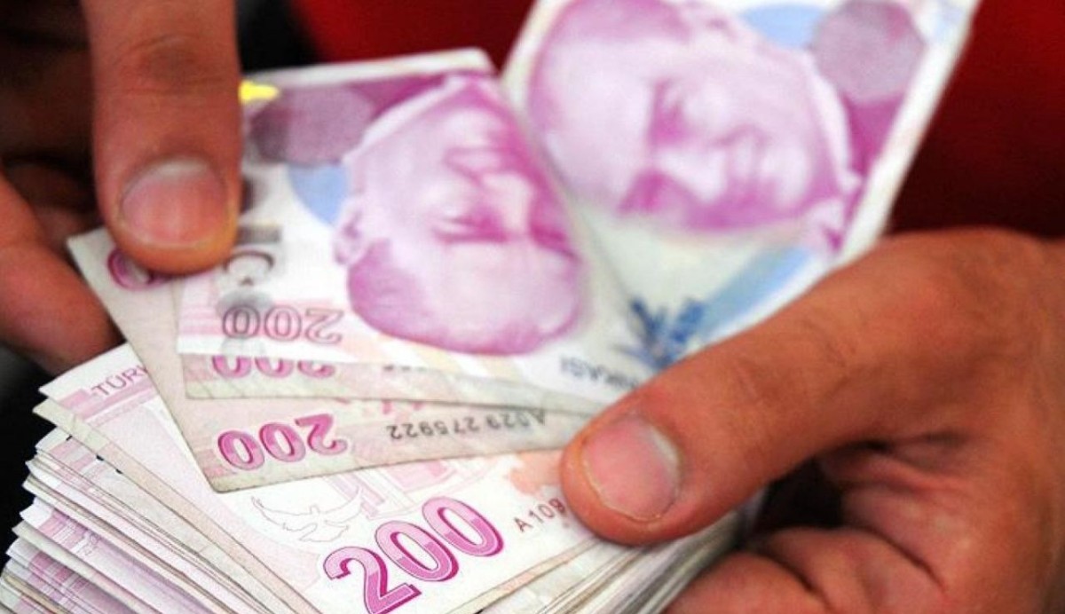 İş Bankası promosyonu füze gibi uçurdu! Rakamı duyan emekli şubeye koşacak