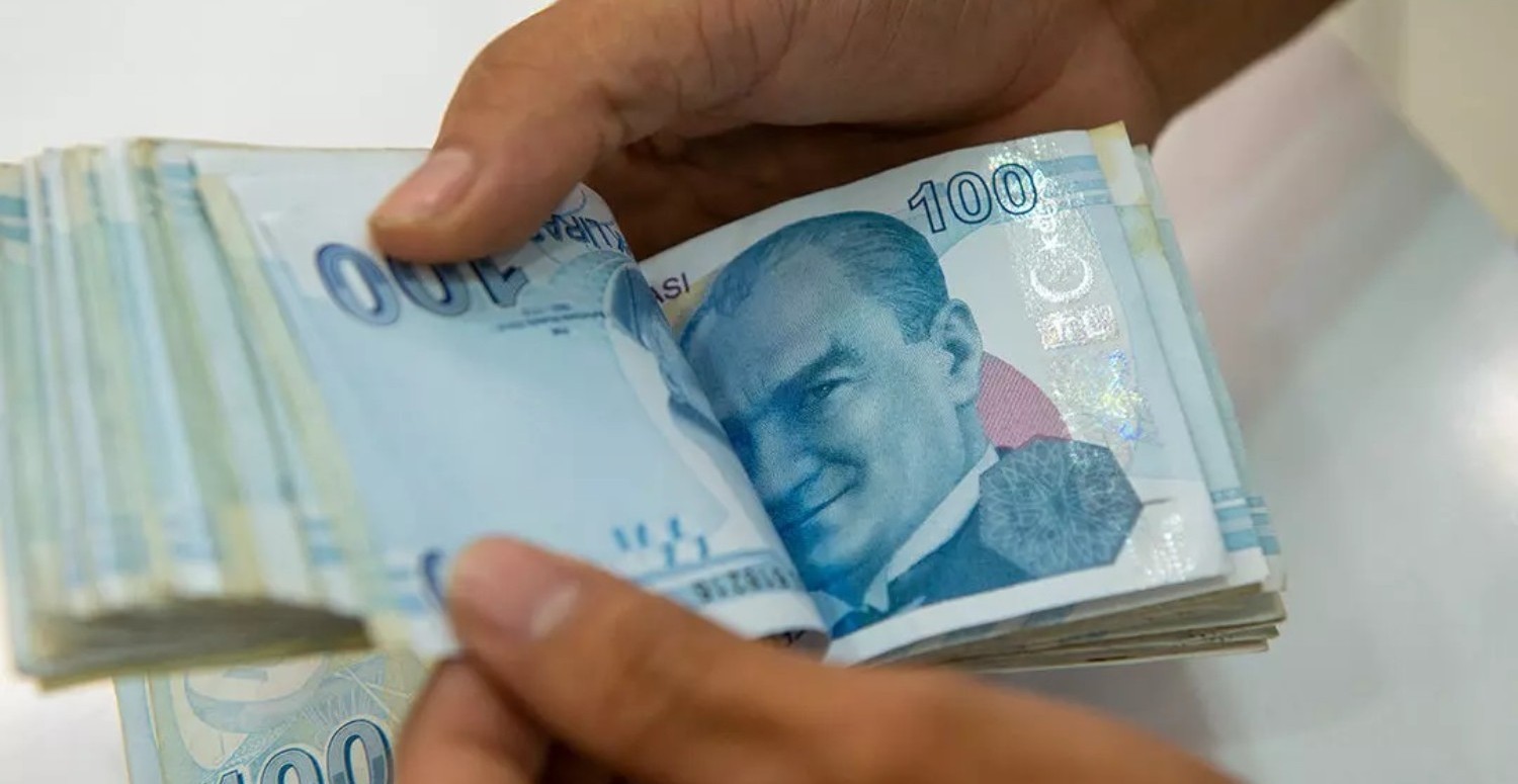 Kamu bankaları kesenin ağzını açtı! Emekliye tek seferlik 12.200 TL nakit ödeme çıktı!