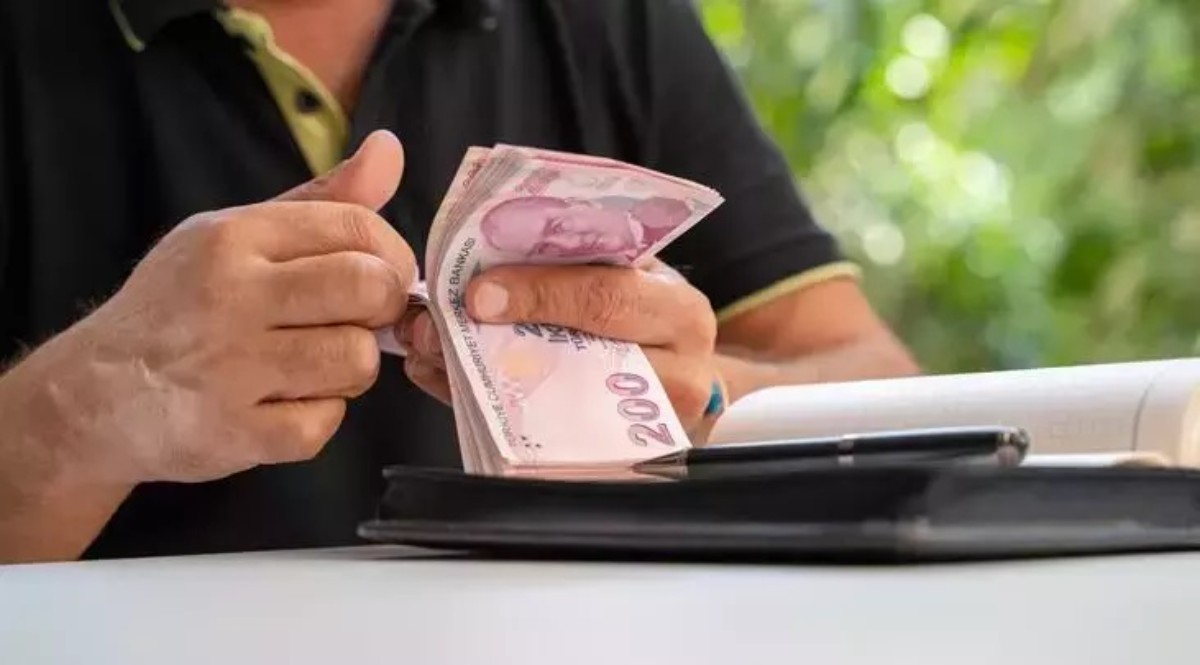 Milyonlarca emekliye 17-20-25 Haziran arası ballı kaymaklı ödeme