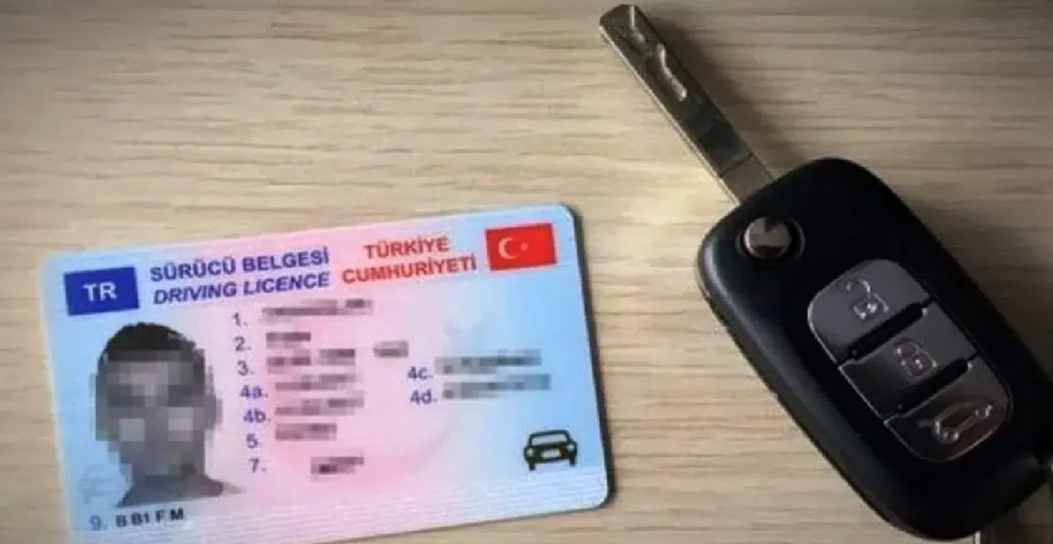 O kişiler artık araç kullanamayacak! Yaş sınırı değişti: Ehliyetlerde yeni dönem!