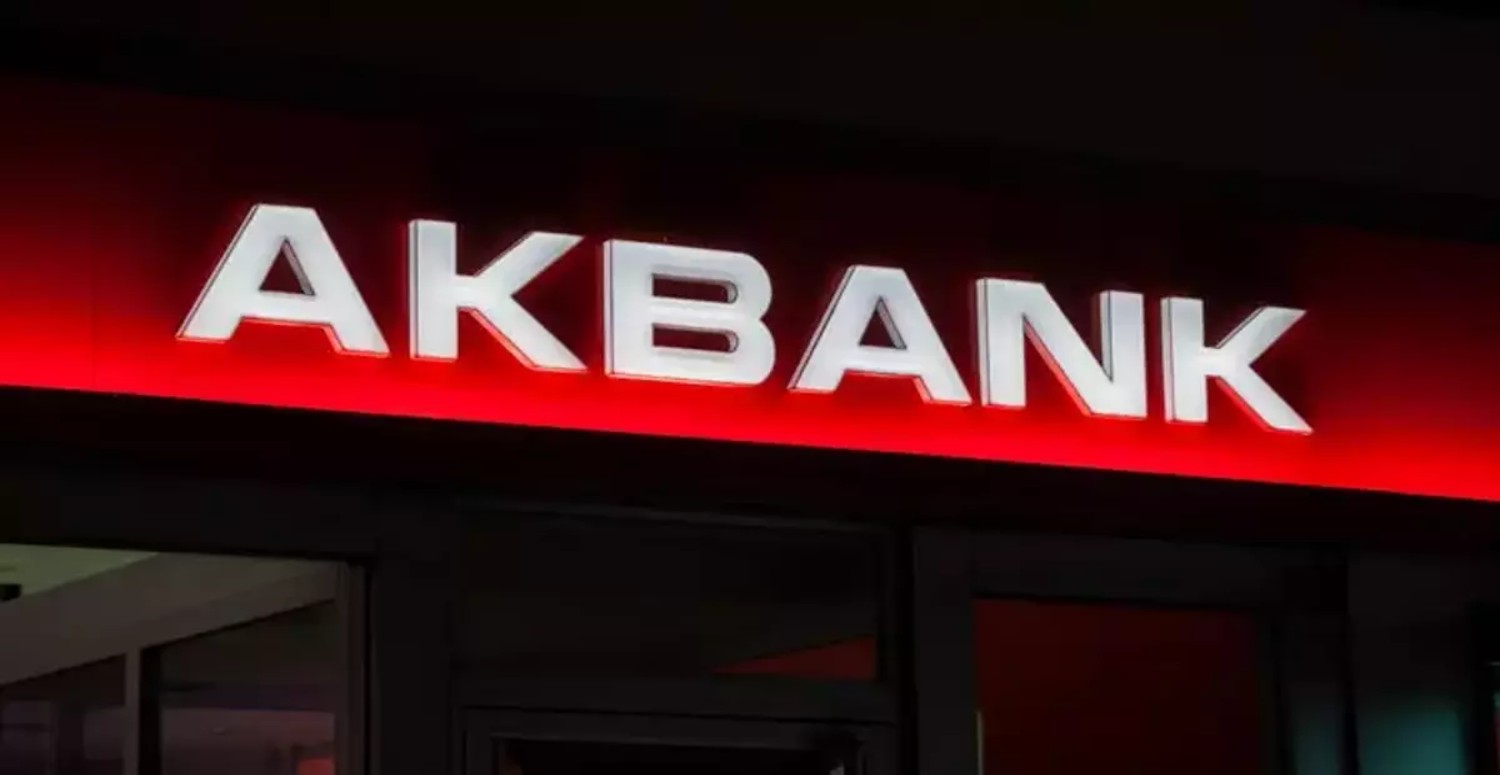 Akbank'tan promosyona kallavi zam! Emeklilerin cebi para dolacak!