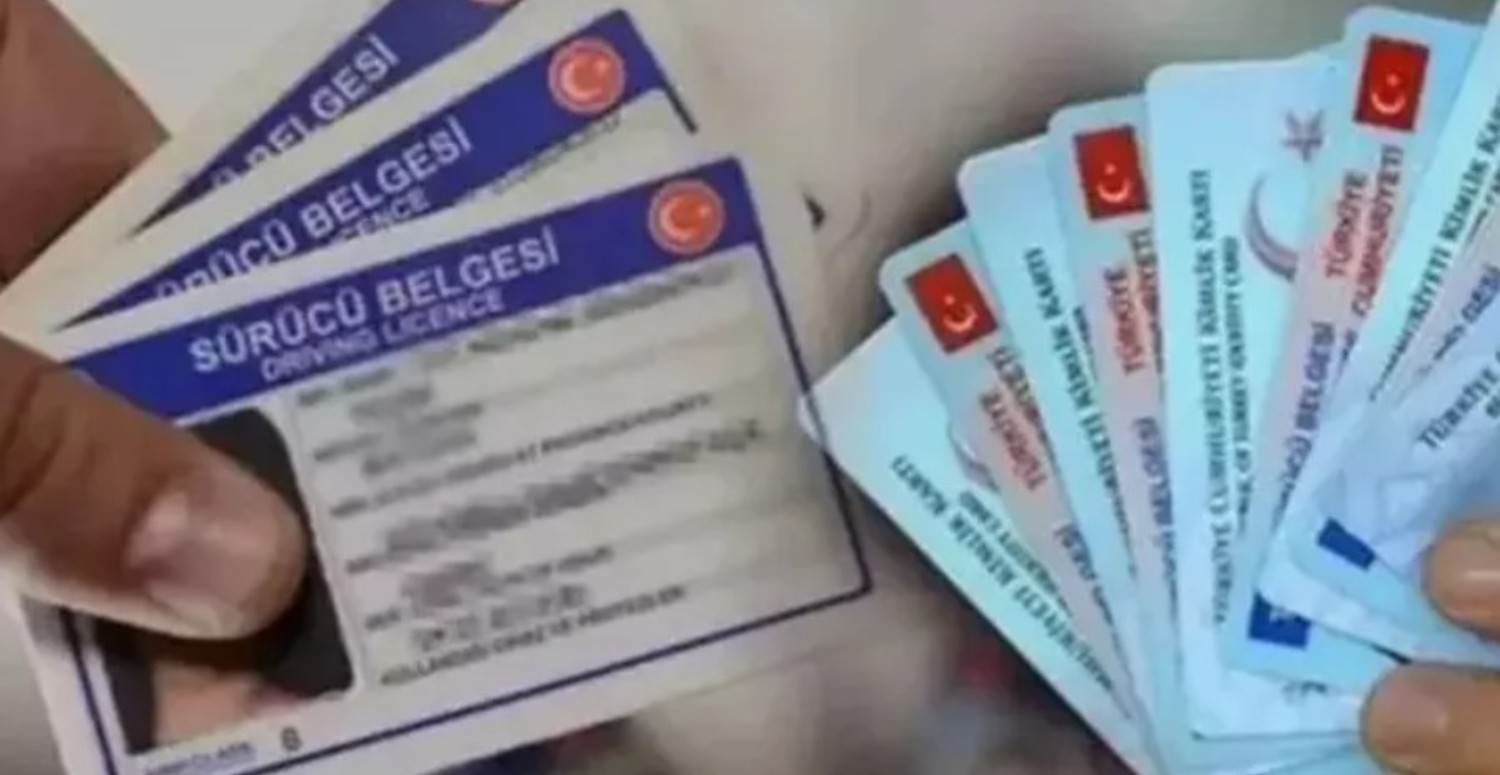 Ehliyeti, kimliği olanlar aman dikkat! 81 ilde bunu yapmayanınki tek tek iptal edilecek