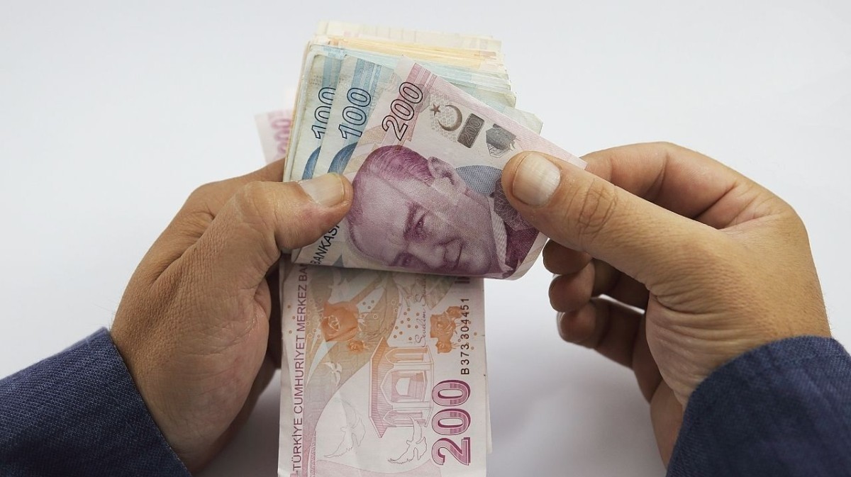 Emeklilere 9 gün içinde büyük kıyak var!