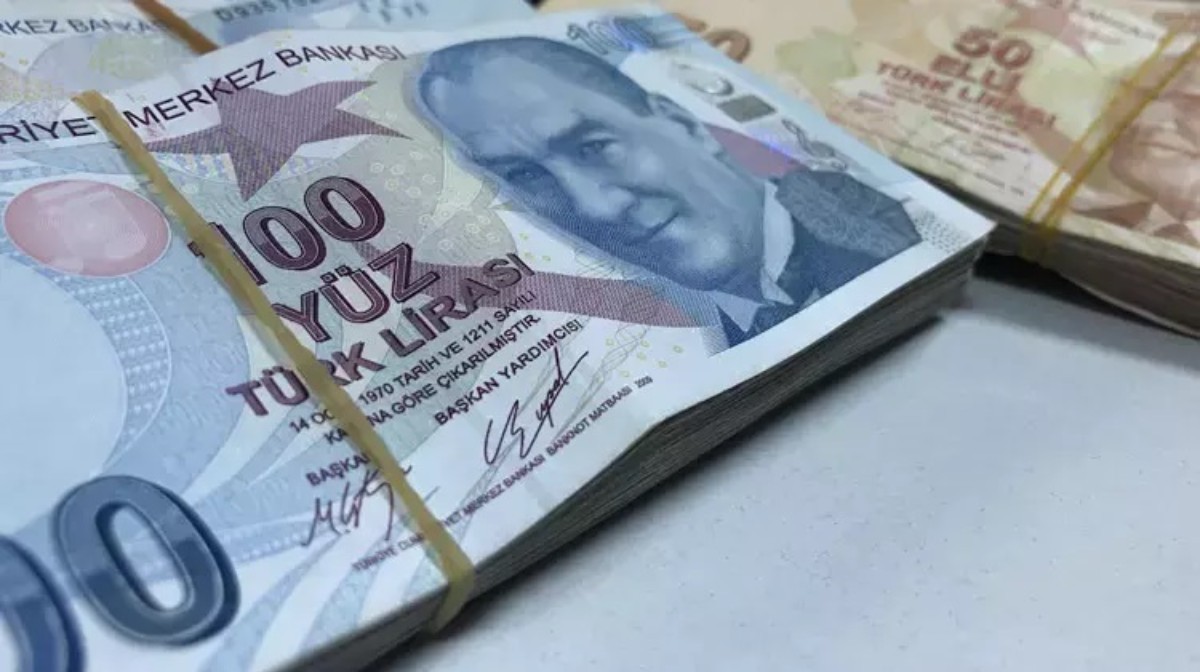 Emekliye bir değil 3 ödeme birden