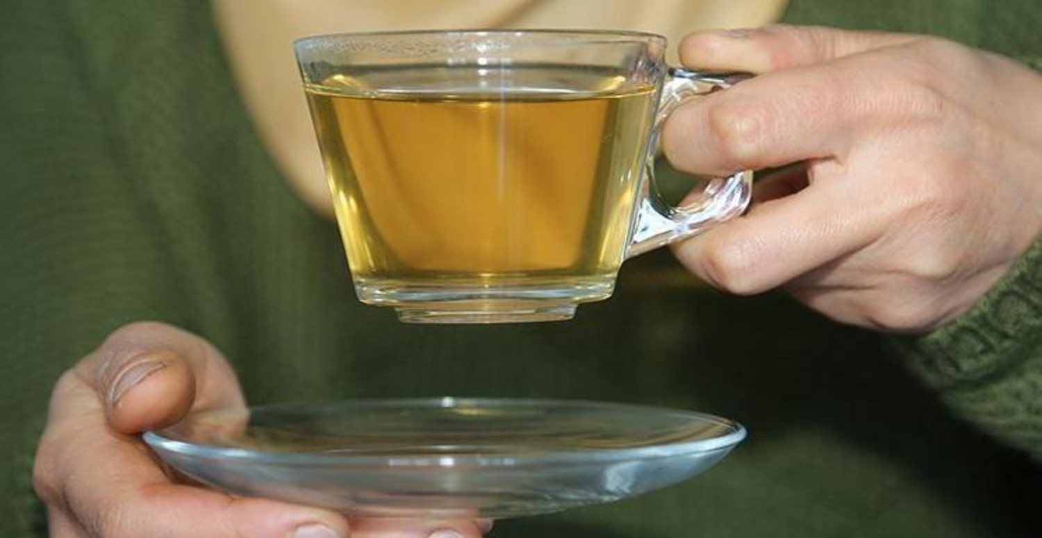 Her gün içen iğne ipliğe dönüyor! Fazla kiloları mum gibi eritiyor