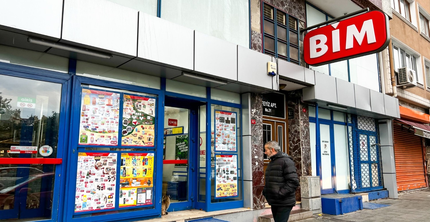 Kağıt havlu ve tuvalet kağıdında dev indirim! BİM aktüel ürünler kataloğu yüzleri güldürdü