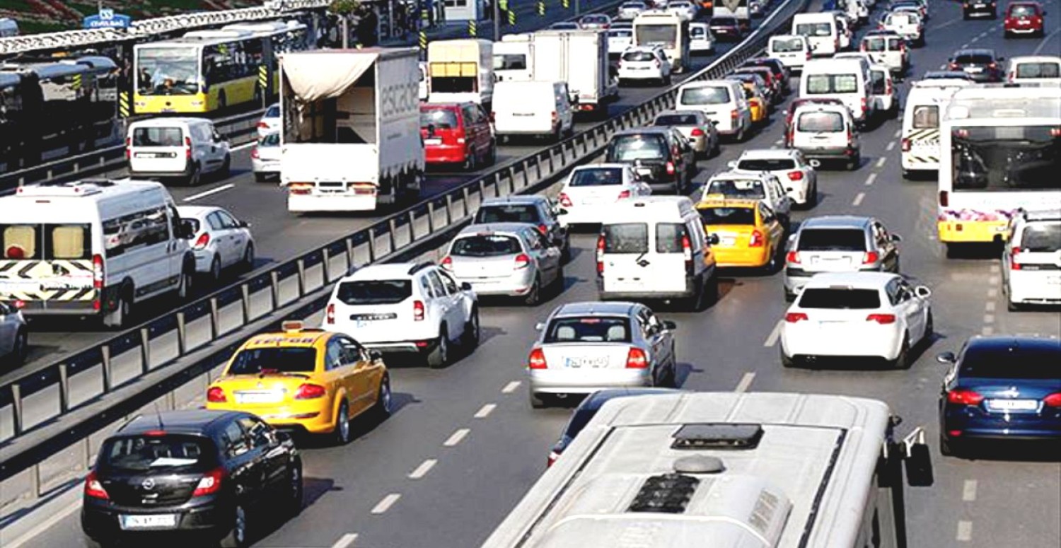 O tarihten sonra bunu yapmayan trafiğe çıkamayacak! 81 ildeki sürücülerin etekleri tutuşacak