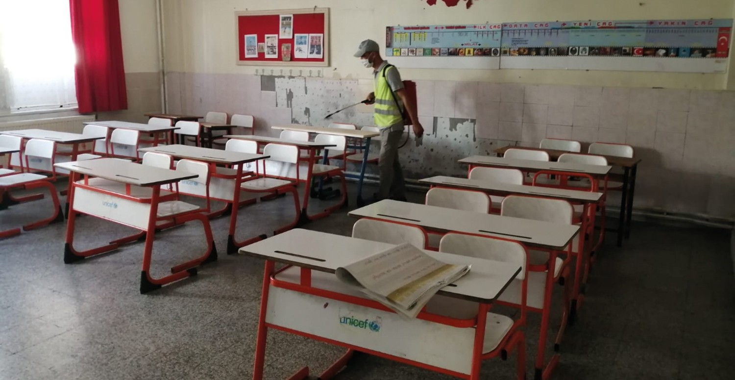 okullarda temizlik görevlisi