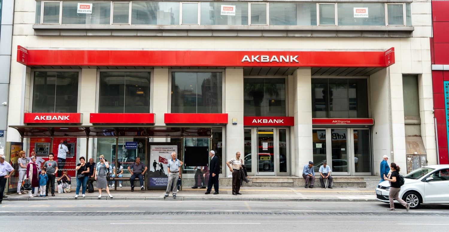 Akbank'ta 3.500 TL'niz kalmış olabilir! Başvuru yapan tüm müşterilerin hesabına yatacak!