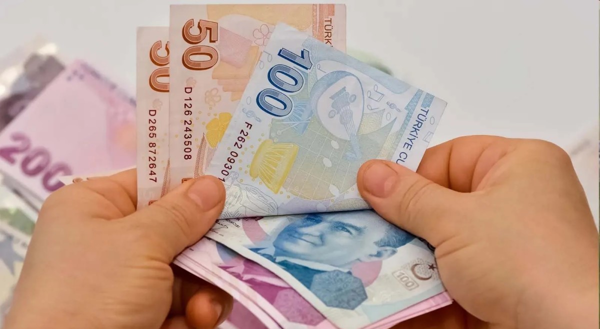 Çalışanlara 5 yıl sınırı geldi! En az 10 gün...