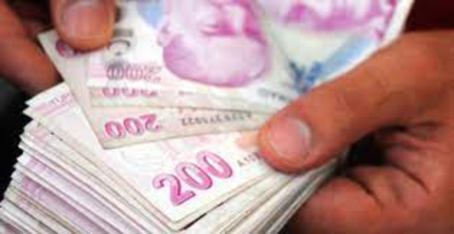 Emeklilere bayram gibi haber! Maaşlara 2.500 TL daha zam geliyor: Resmi Gazete ile müjdelendi