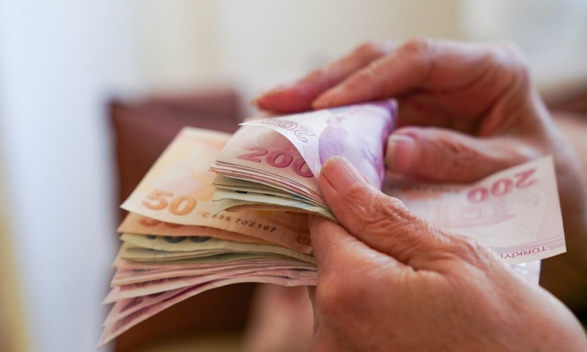 Hükümet açıkladı! Başvuru yapan emekliler 6.000 TL alacak!