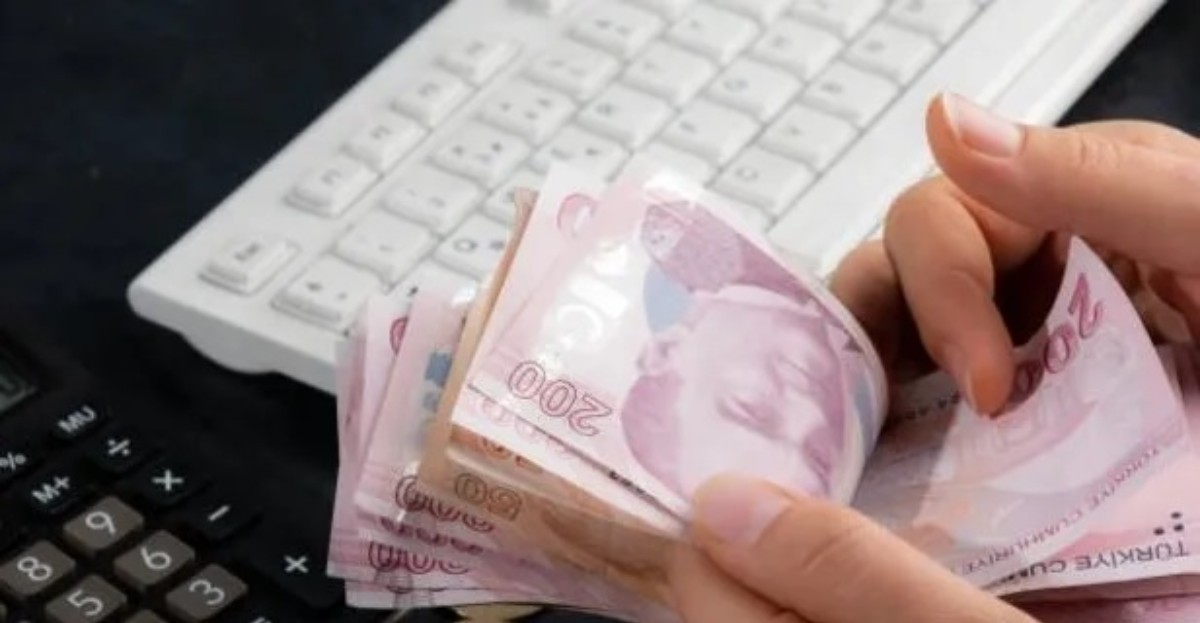 Hükümetten emeklilere 1500 TL ödeme jesti