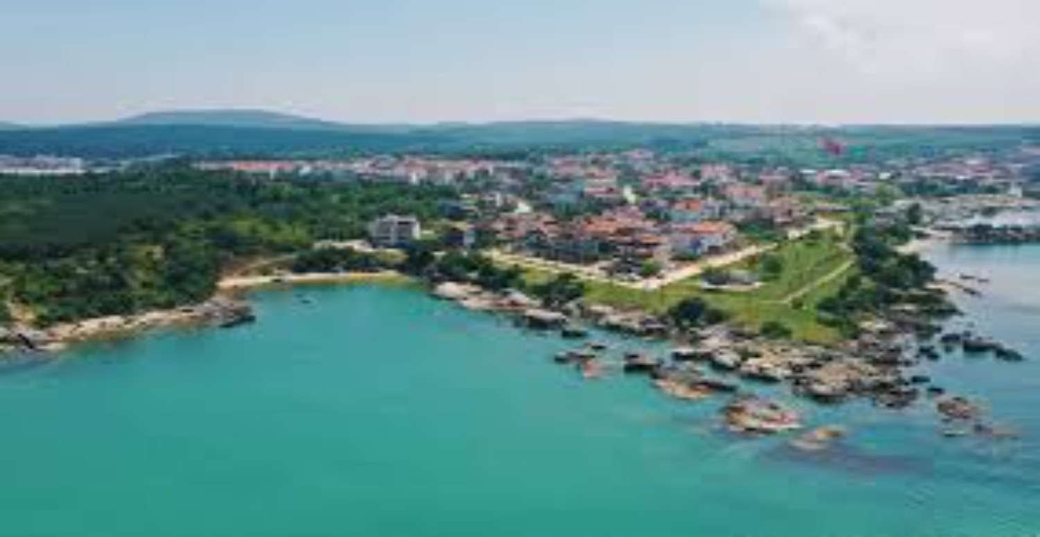 İstanbul'un hemen dibinde! İzmir'i Muğla'yı unutturacak tatil cenneti!