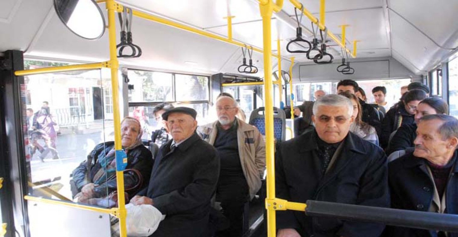 Toplu taşıma kullanan 60-65 yaş arasına kötü haber! Bedava dönemi sona erdi: Artık para ödeyecekler